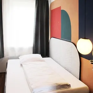 the-dot-24-7-checkin.getmunichhotels.com/