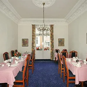 hotel-bei-der-esplanade.hamburg-hotels-de.com/