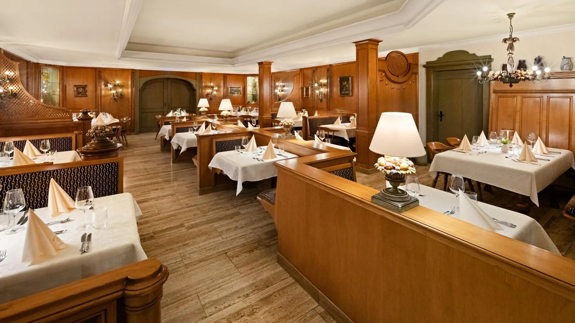 Hotel Dreifluessehof Passau Germany